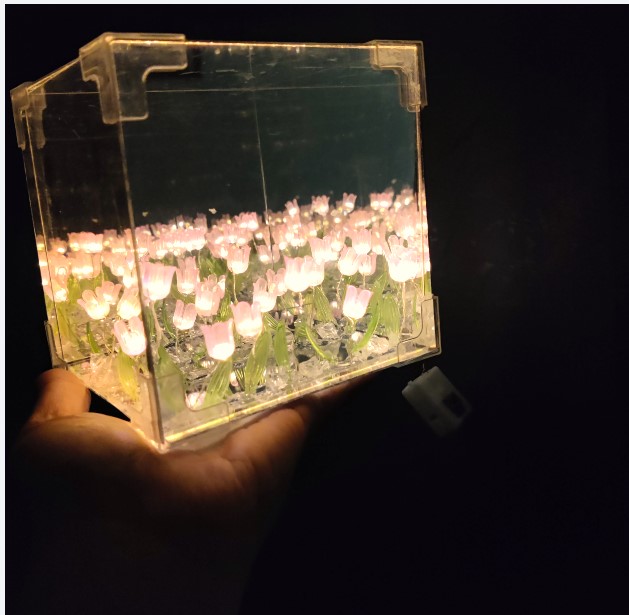 Infinity Tulip Lamp, Assembled, Cube Mirror Lamp with Infinite Tulip Lights - Image 2